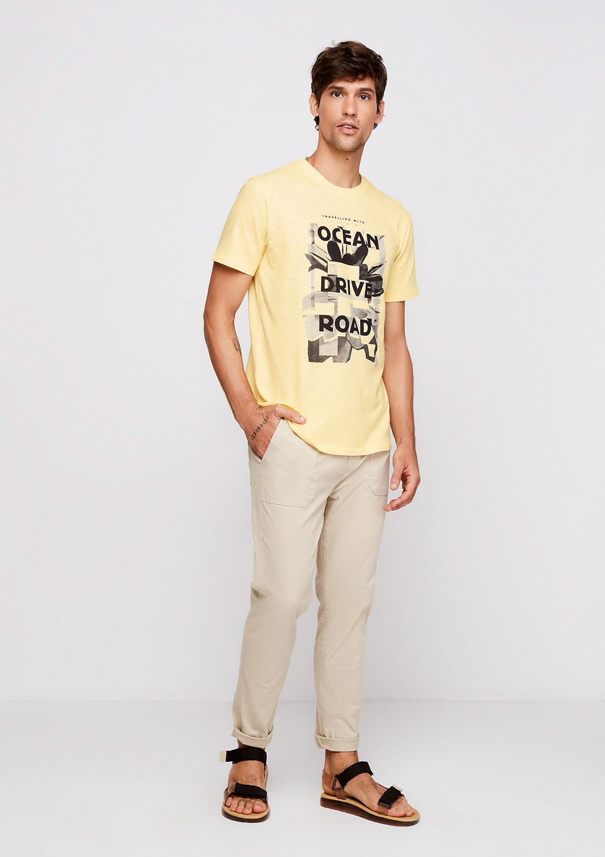 Camiseta Masculina Slim Em Algodão Flamê - Amarelo